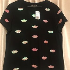 Forever 21 Sequin Embroidered Lips T-shirt